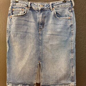 Pilcro and the Letterpress Denim Jean Skirt Size 8